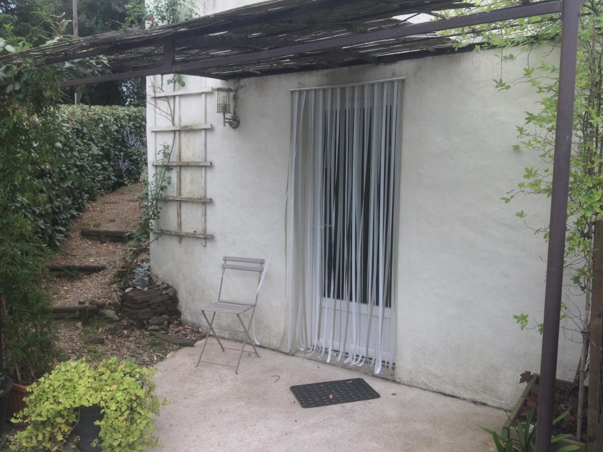 Les Deux Chemins Hotell Mons  Exteriör bild